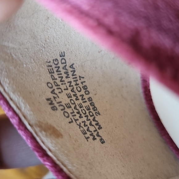 Nine West Velvet Pumps - Picture 4 of 5